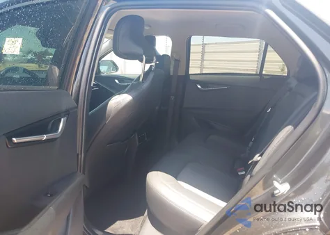 2024 Kia Niro Ev Wind z USA, uszkodzony, nr VIN KNDCR3L16R5091302